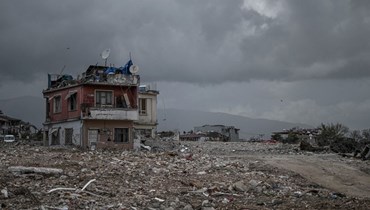 مبنى مدمّر في أنطاكية (أ ف ب). 