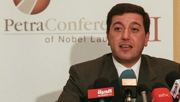 رئيس الديوان الملكي الأردني الأسبق باسم عوض الله (أ ف ب).