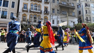 رقص خلال مهرجان "جميزة ع الماشي وعالبالكون" في الاشرفية (14 ايار 2023- حسام شبارو- النهار).