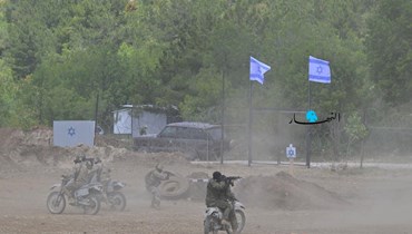 موقع إسرائيلي وهمي خلال مناورة لـ"حزب الله" في بلدة عرمتى الجنوبية (نبيل اسماعيل).