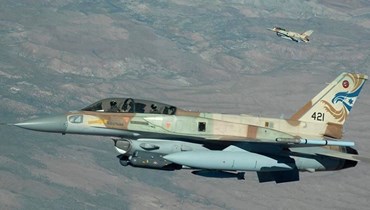 طائرات اسرائيلية.