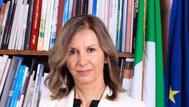 السفيرة الإيطالية نيكوليتا بومباردييري.