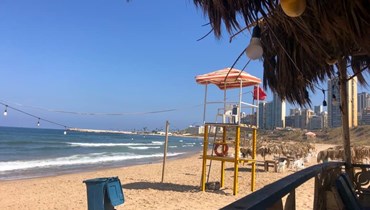 الشاطئ اللبناني. 