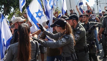 من الاحتجاجات في تل أبيب (أ ف ب).