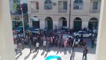 اعتصام أمام سرايا حلبا