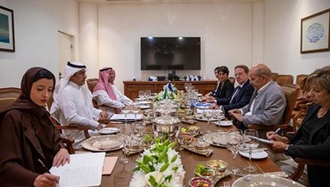 الأزمة الهائمة بين المحطات الخارجية: لقاء سعودي فرنسي بعد الجولة القطرية
