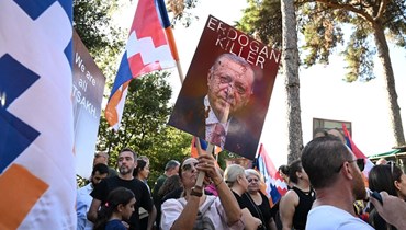 "مرحلة جديدة في تاريخ الأرمن"... مظاهرة أمام سفارة أذربيجان اعتراضاً على "التطهير العرقي"
