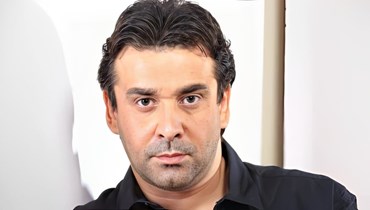 كريم عبدالعزيز.