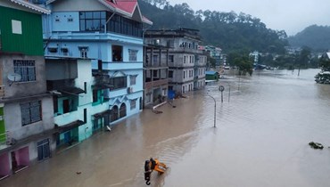 فيضانات في الهند (أ ف ب).