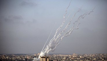 صواريخ لدى إنطلاقها من قطاع غزة (أ ف ب).