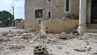 أضرار لحقت بمنزل تعرض للقصف الإسرائيلي في بلدة الظهيرة في جنوب لبنان. (حسام شبارو)
