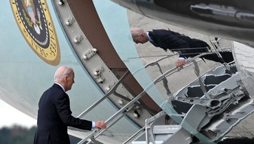 الرئيس الأميركي جو بايدن متوجّهاً إلى إسرائيل (أ ف ب).