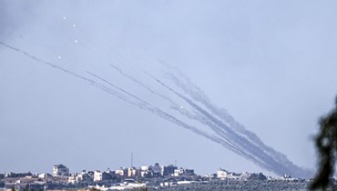 إطلاق صواريخ من شمال غزة باتجاه إسرائيل (أ ف ب). 