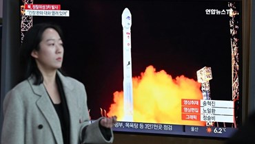 كوريا الشمالية تُطلق صاروخاً (أ ف ب).