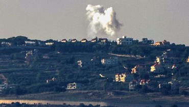 قصف مدفعي إسرائيلي على قرية العديسة في جنوب لبنان (3 ك1 2023 - أ ف ب).