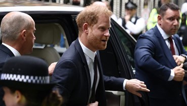 الأمير هاري يصل إلى المحكمة العدل الملكية في وسط لندن (6 حزيران 2023 - أ ف ب).