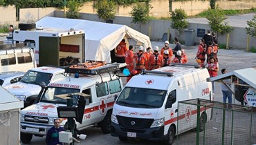 خيمة الصليب الأحمر في محطة التلفريك (نبيل اسماعيل).