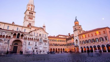 مشهد من مدينة مودينا الايطالية (visititaly.eu). 