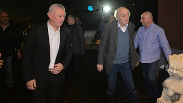 الرئيس السابق لـ"الحزب التقدمي الاشتراكي" وليد جنبلاط مع رئيس "تيار المردة" سليمان فرنجية (نبيل إسماعيل).