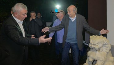 الوزير السابق وليد جنبلاط يستقبل في دارته في كليمنصو رئيس "تيار المردة" سليمان فرنجية إلى لقاء عائلي (نبيل اسماعيل).