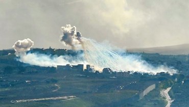 من القصف الإسرائيلي على كفركلا (14 كانون الثاني 2024 - أ ف ب).