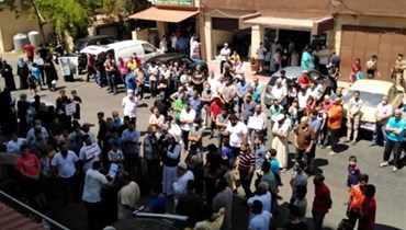 اعتصام لأهالي موقوفي أحداث عبرا للمطالبة بإغلاق الملف. 