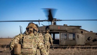 صورة تعبيرية- جنود أميركيون ينفذون هجوماً جوياً في قاعدة ميخائيل كوجالنيشينو الجوية برومانيا في 11 كانون الثاني 2024، لزيادة الاستعداد والكفاءة في عمليات الهجوم الجوي (الجيش الأميركي، 23 ك2 2024، فايسبوك).