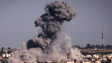 من القصف الإسرائيلي على خان يونس ( 1 شباط 2024 - أ ف ب).