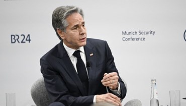 وزير الخارجية الأميركي أنتوني بلينكن مشاركاً في حلقة نقاش خلال مؤتمر ميونيخ للأمن (17 شباط 2024 - أ ف ب).