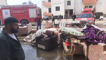 حريق في مجمّع سكني يقطنه نازحون سوريّون في محلة بيادر الشيخ محمد -عكّار. 