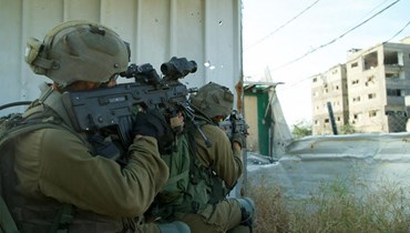 جنود إسرائيليون في قطاع غزة (22 نيسان 2024، أ ف ب). 