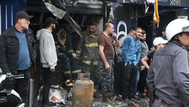 حريق المطعم في منطقة بشارة الخوري (حسن عسل).