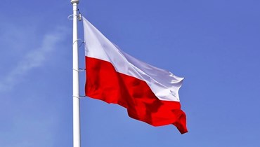 علم بولندا.