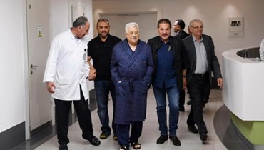 الرئيس الفلسطيني محمود عباس في المستشفى الاستشاري في رام الله 