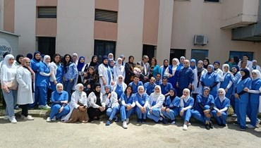 ممرضو وممرضات مستشفى الحبتور في عكار (ميشال حلاق)