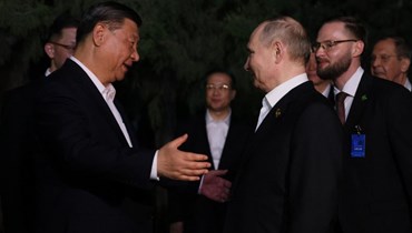 البيت الأبيض "يسخر" من المعانقة بين الرئيسَين الصيني والروسي: "تبادل العناق؟ هذا لطيف"