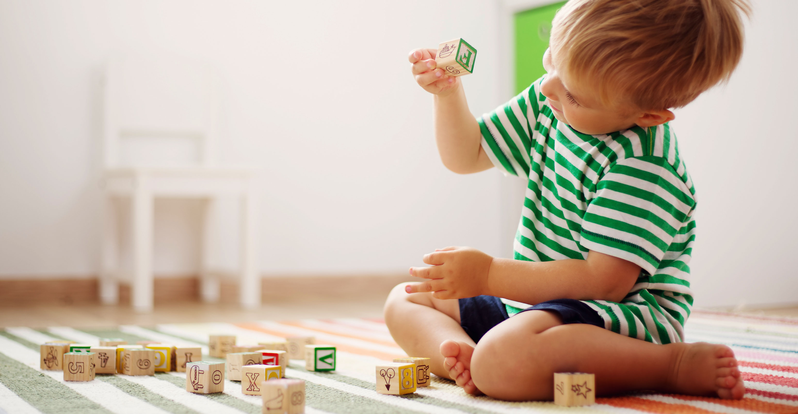 تقبل الطفل المصاب بالتوحد