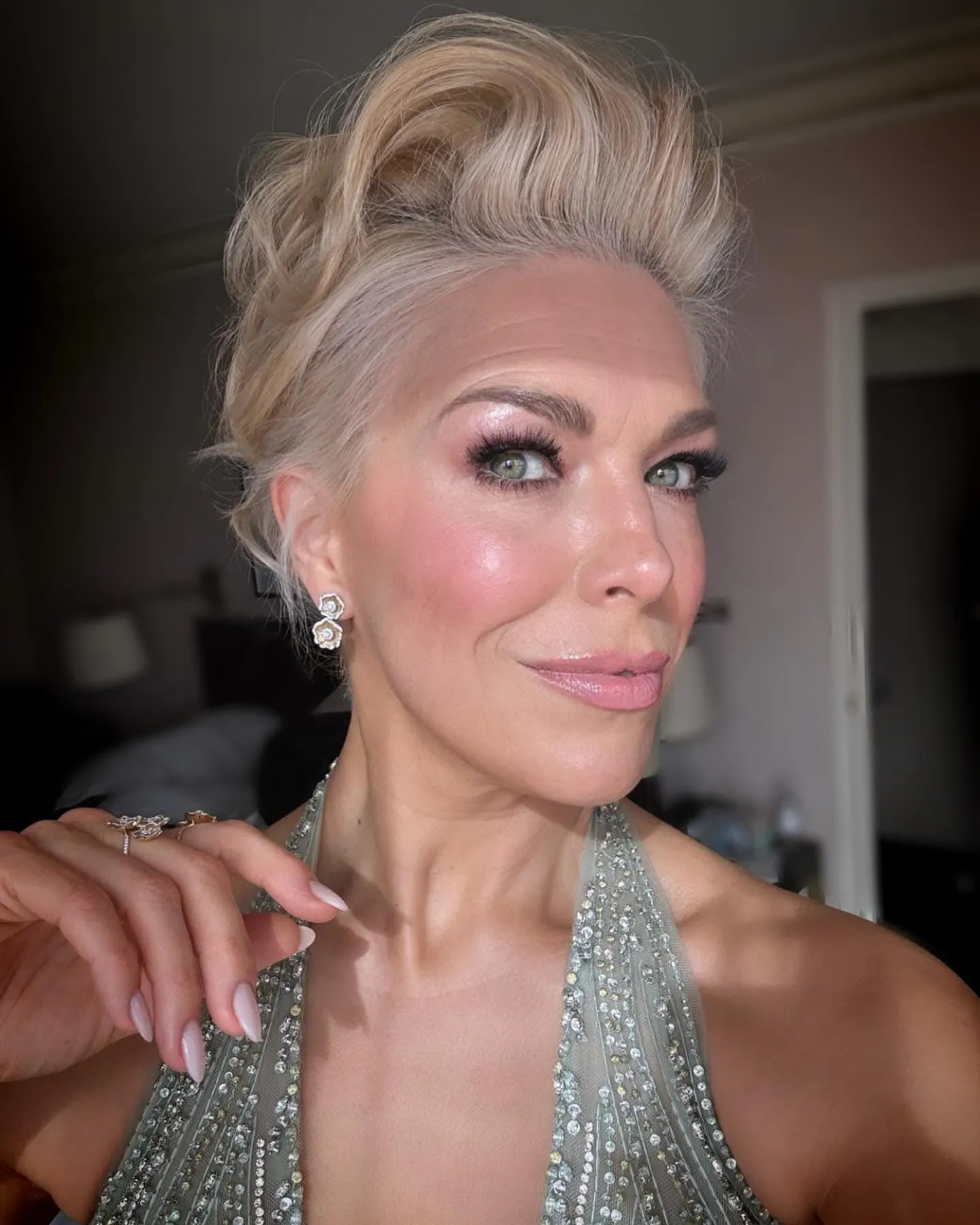 أفضل 10 إطلالات جمالية في حفل توزيع جوائز Emmy Awards لعام 2024 (صور وفيديو)