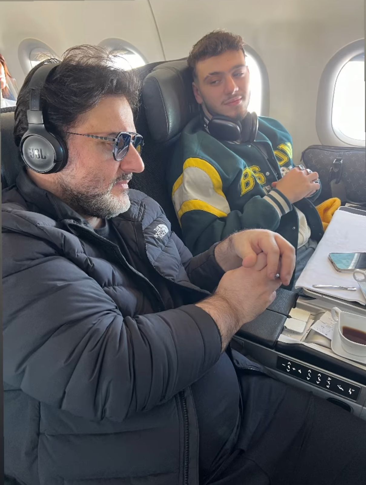 نجوم عرب وعالميين يصلون الرياض للمشاركة في حفل Joy Awards (صور وفيديو)