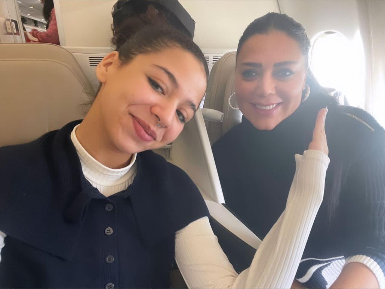 نجوم عرب وعالميين يصلون الرياض للمشاركة في حفل Joy Awards (صور وفيديو)