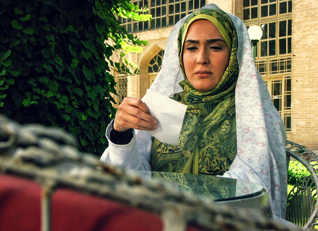 بعد إعلان انتحارها... إيران تعتقل متهما بقتل ممثلة مشهورة