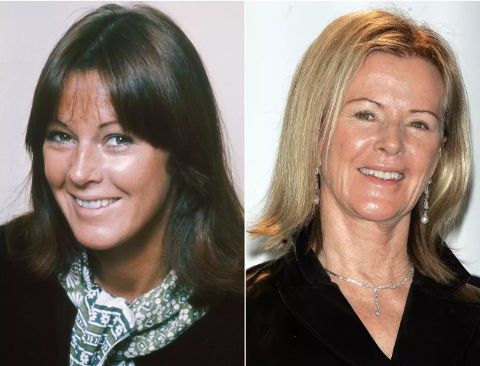 مسرح آبا في الانتظار... لنتشارك الدندنة الأولى