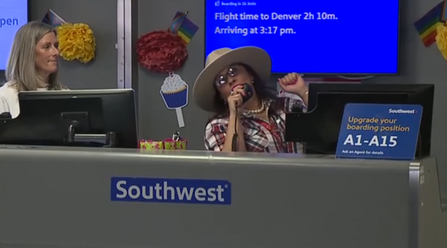 في الولايات المتحدة... مع كل سفرة رقصة مجانا