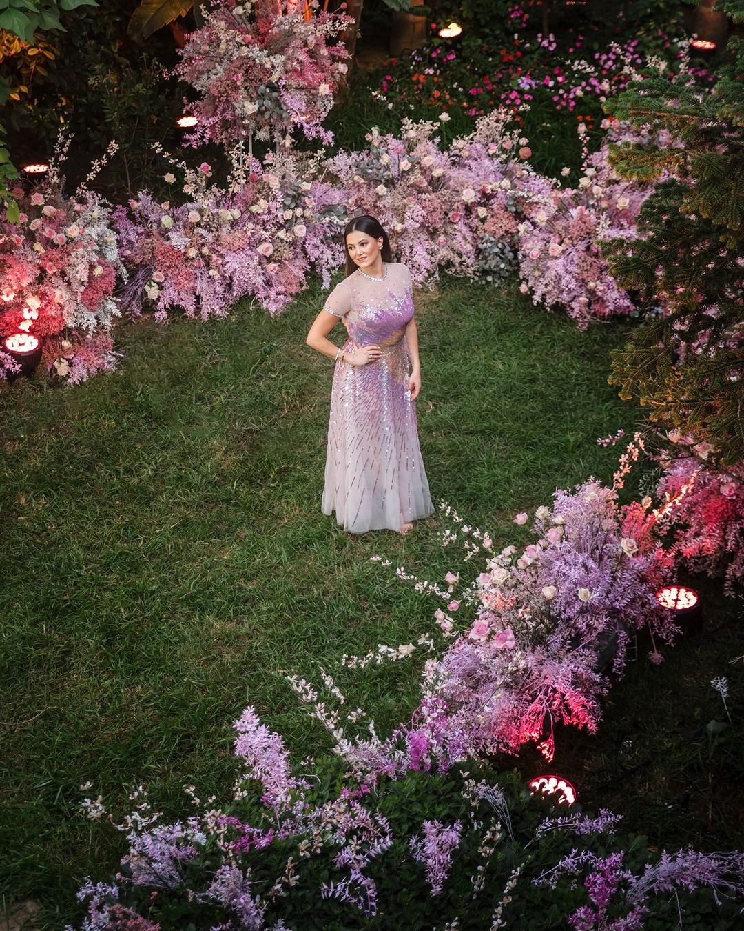 دانا الحلاني تحتفل بخطبتها: معا دائما وأبدا (صور)