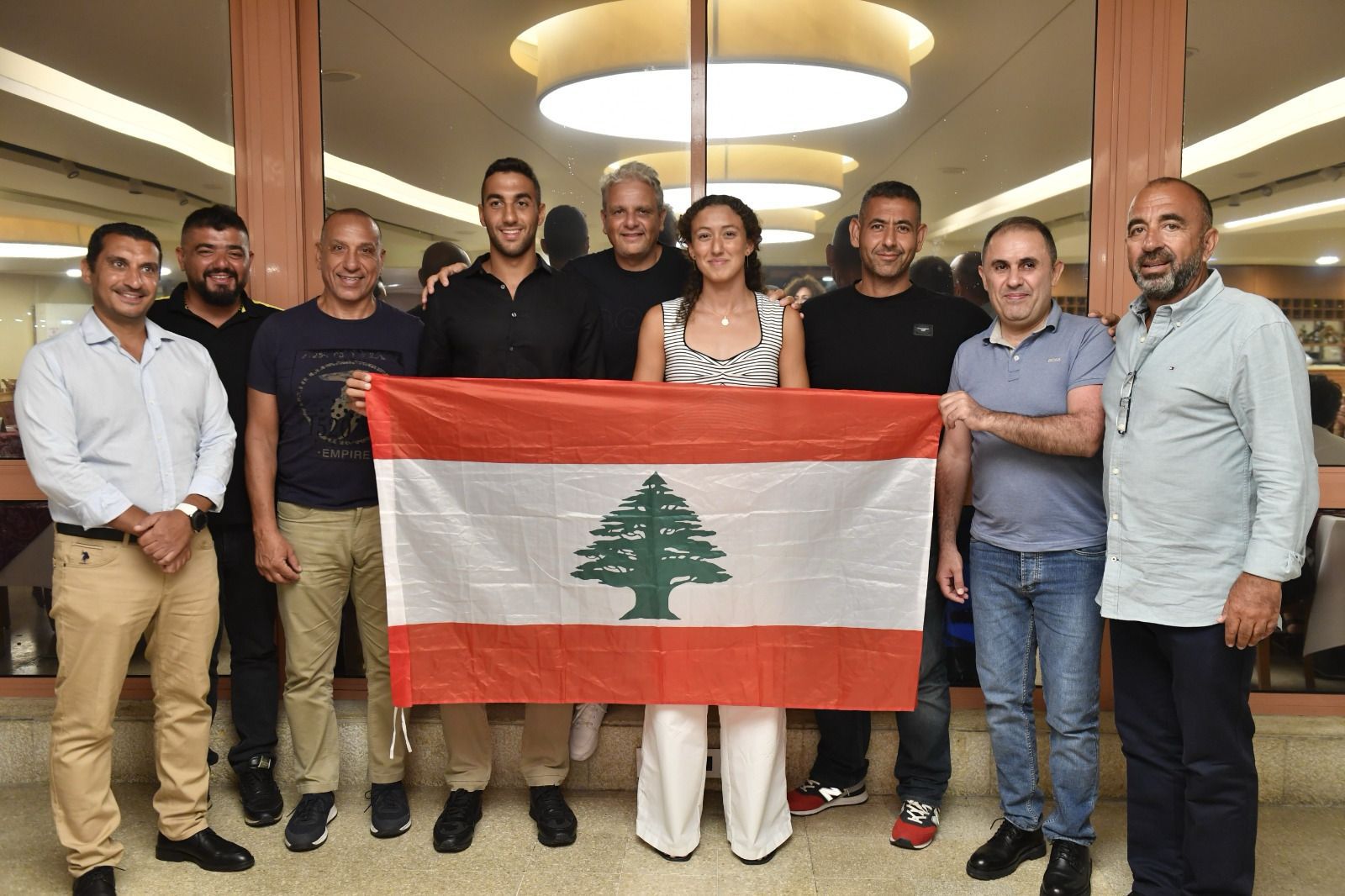 الجزيرة كرم السباحين الحاج والدويهي وبطلاته وأبطاله