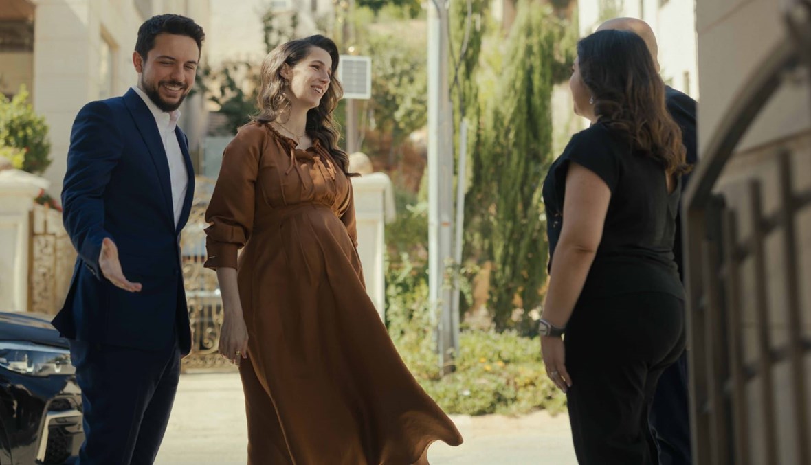 الأميرة رجوة أنيقة وعصرية في الأشهر المتقدمة من حملها (صور وفيديو)