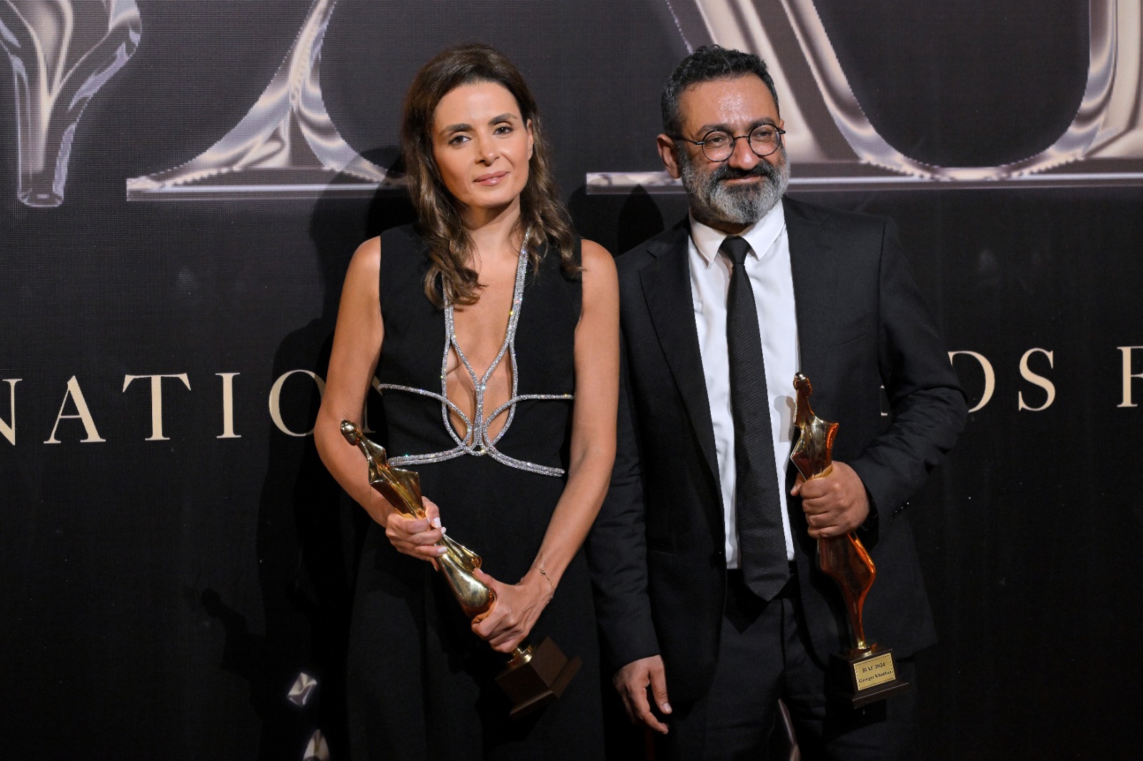 نايلة تويني تتسلم جائزة بياف : ندافع عن لبنان الذي يشبهنا