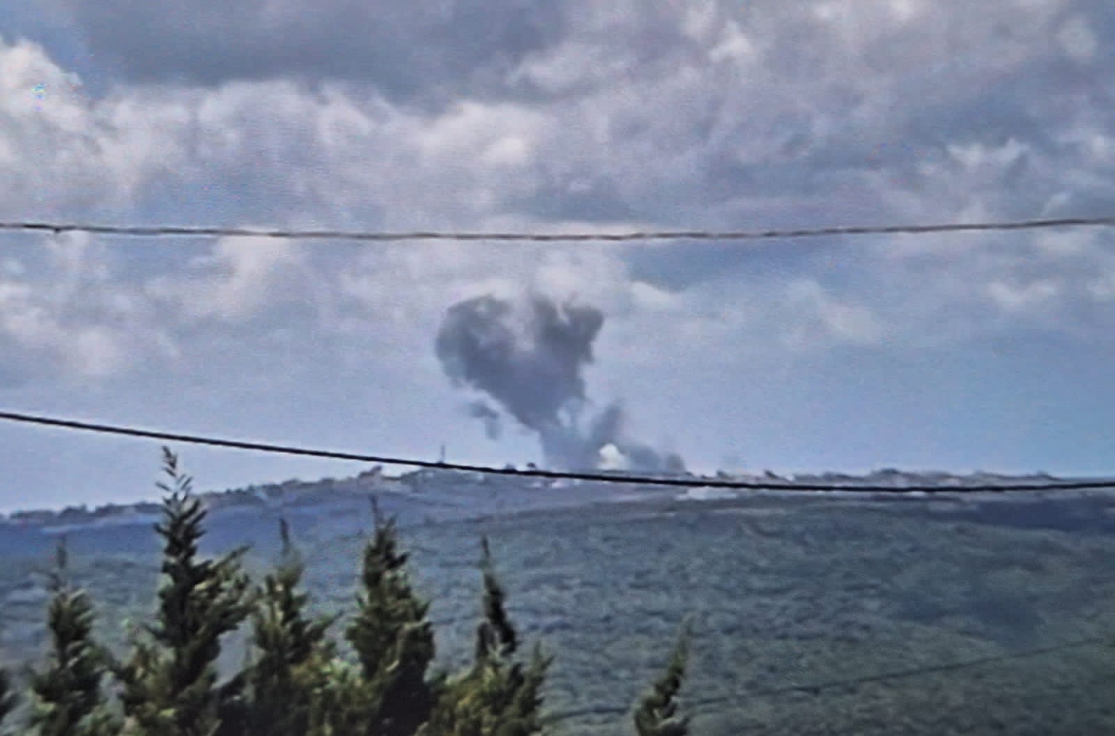 استهداف منازل في طيرحرفا ولا إصابات... وفي وادي جيلو الدمعة ممنوعة (فيديو وصور)