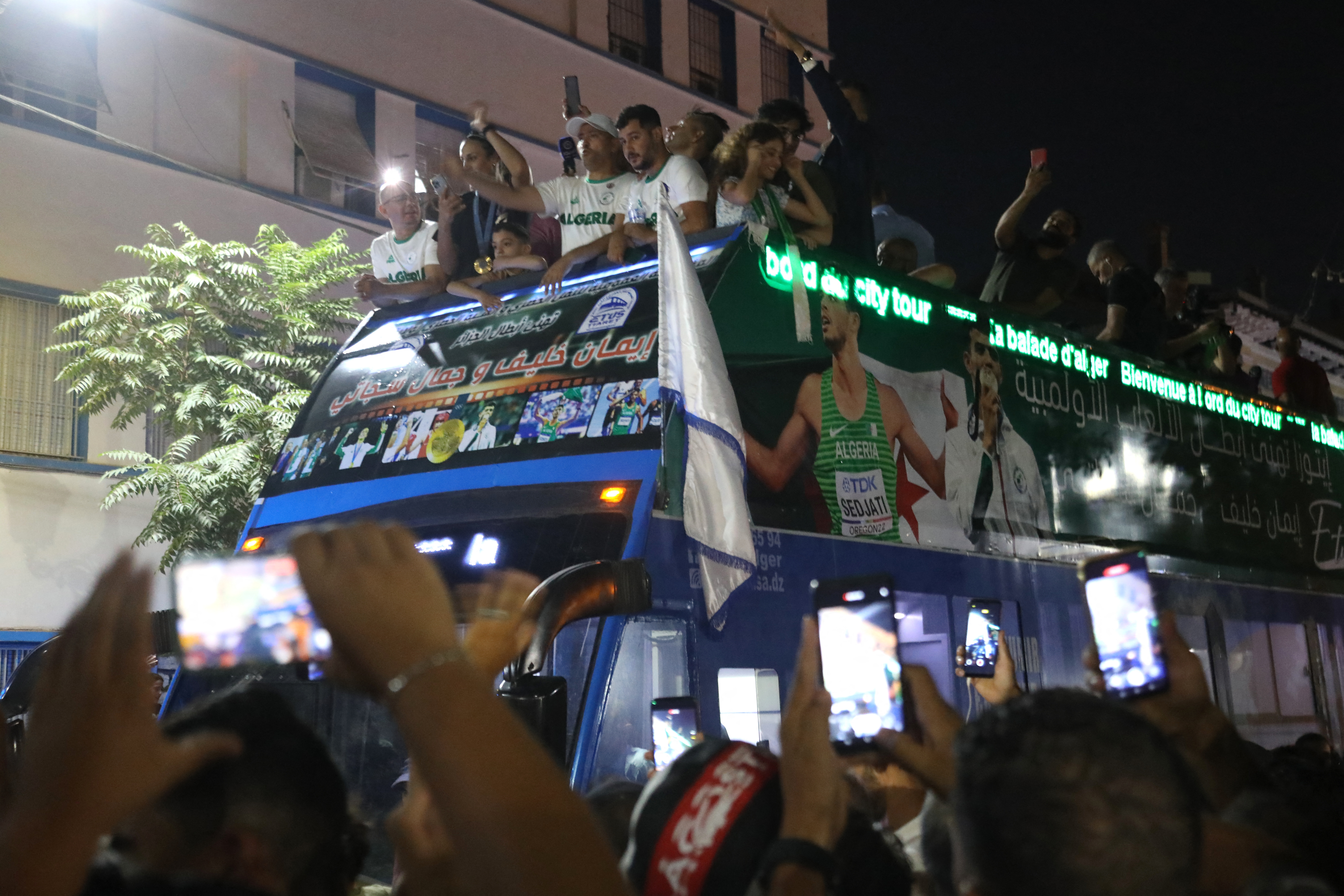 استقبال الأبطال للملاكمة إيمان خليف في مسقط رأسها بعد ذهبيتها في أولمبياد باريس (صور)