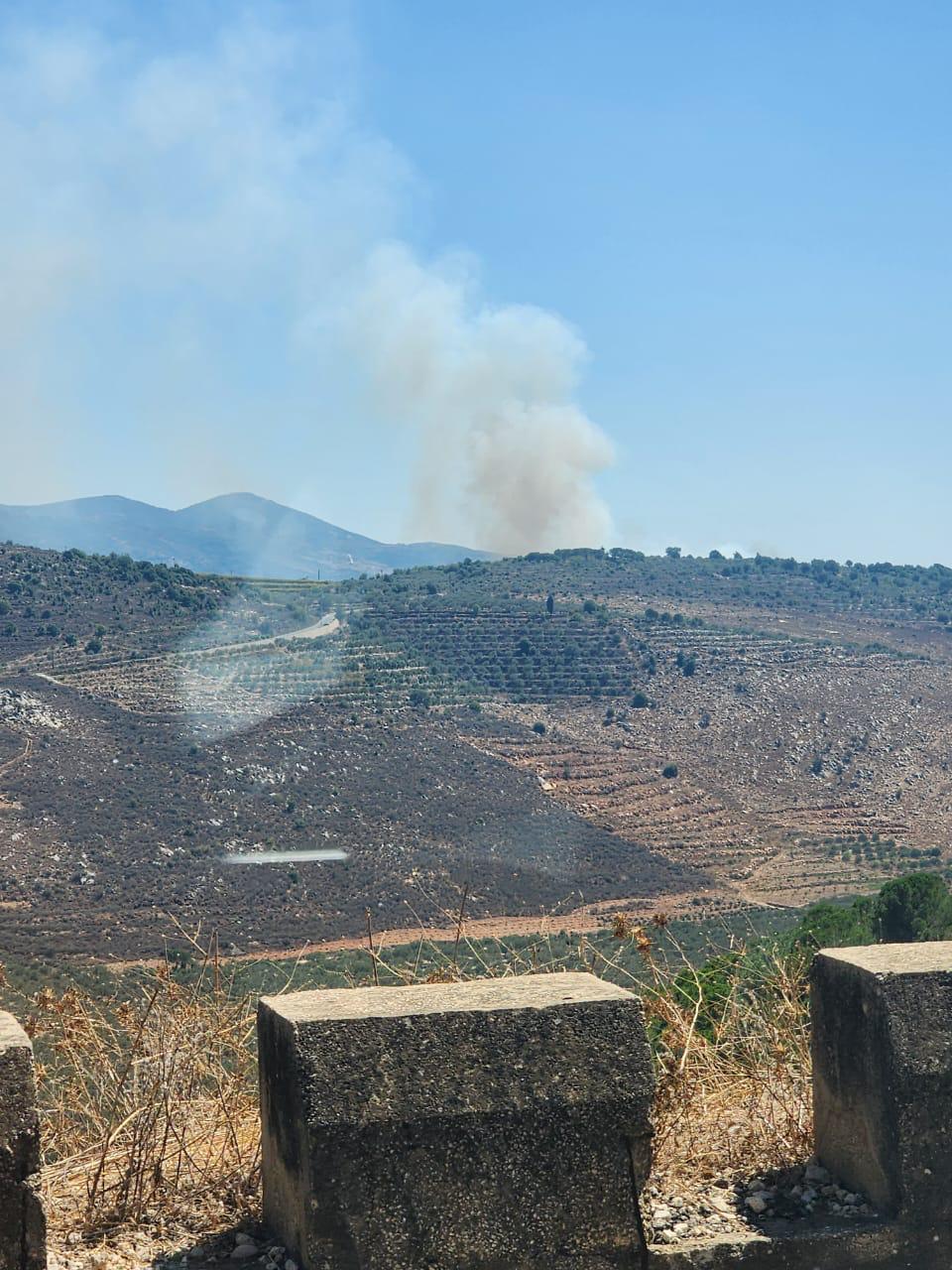 غارات مكثفة على الجنوب... وحزب الله يصيب مبنى في شتولا